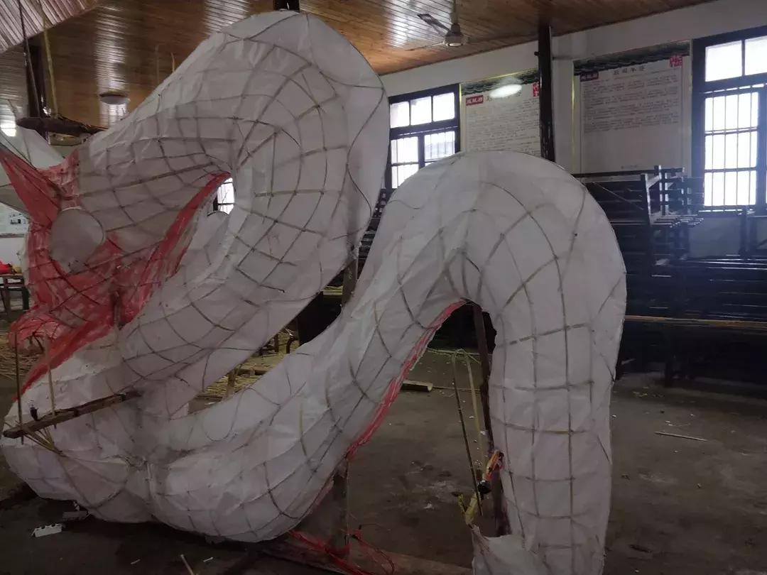 花灯需要的工具是什么,传统花灯制作材料有哪些