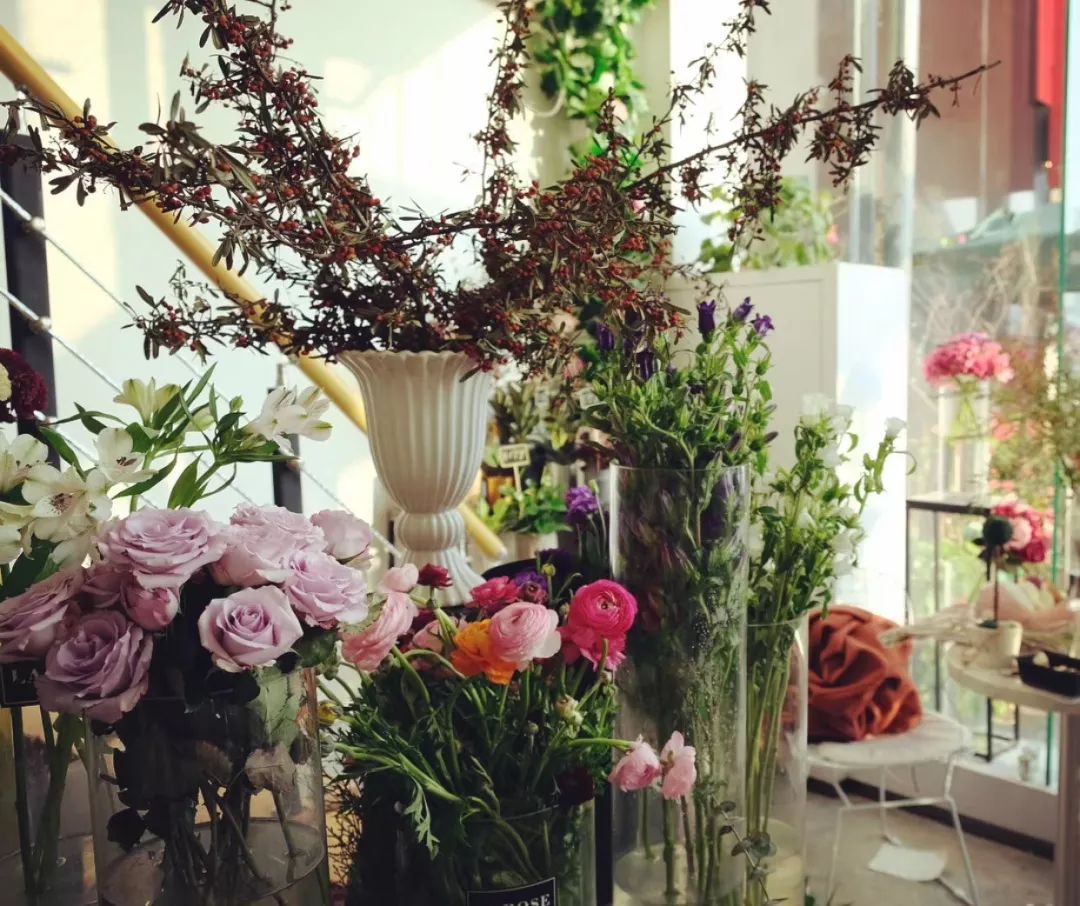 注册花艺工作室和花店,花艺店还是花艺馆