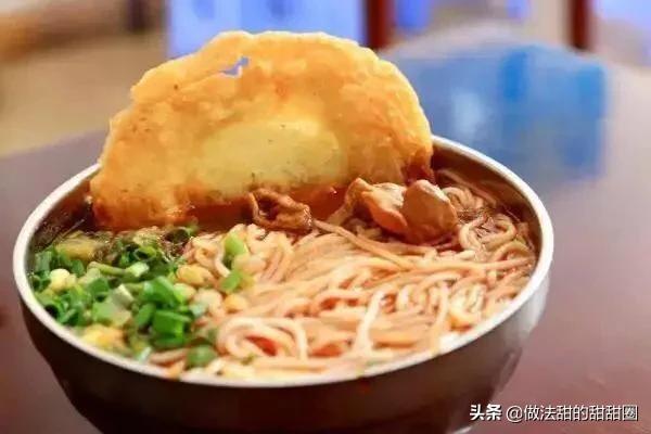 一碗米粉承载一城风味,一碗普通的米粉凝聚了思乡的愁绪