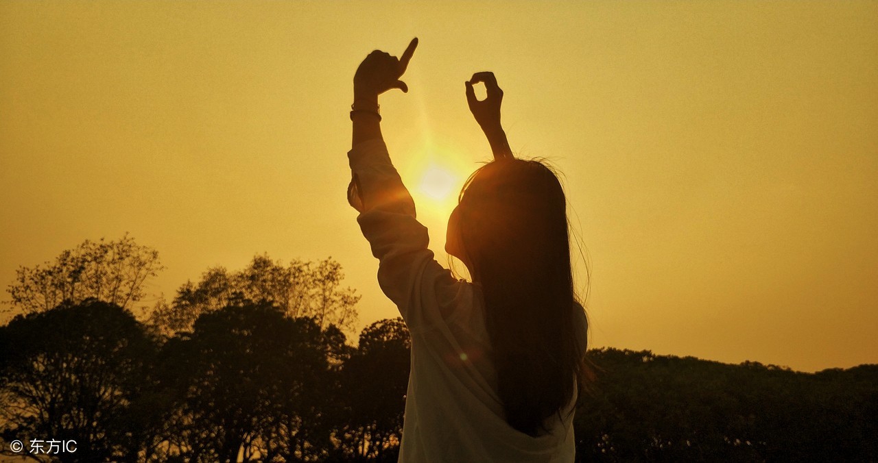 问男朋友借钱不借是什么心理,男朋友问我借钱不借他又说是试探