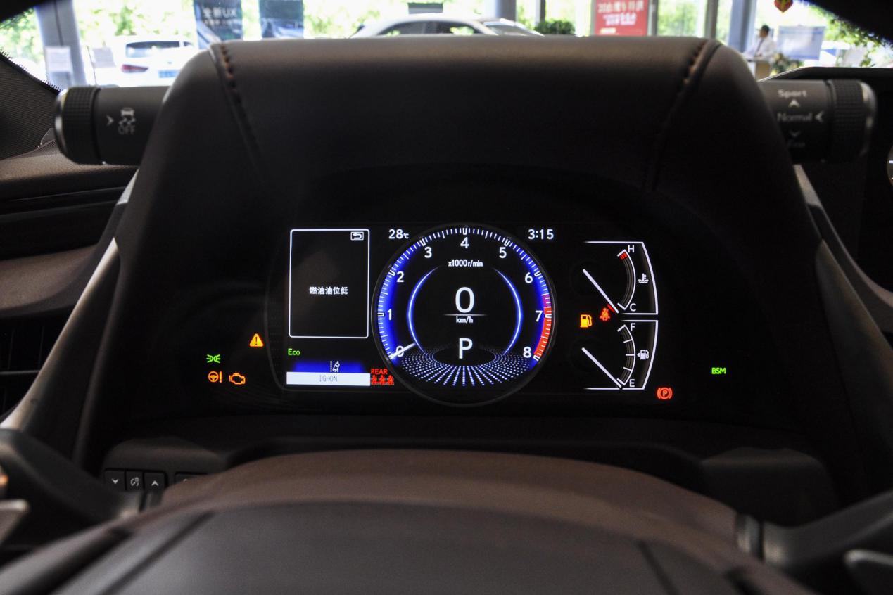 雷克萨斯es200和es260怎么选,凯美瑞2.5发动机和雷克萨斯es260