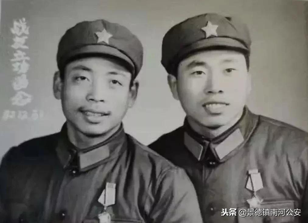 难忘军帽上的红五星