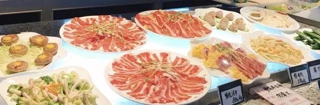 既然年终聚餐躲不掉，那就盘它啊！