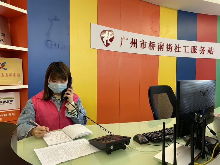 疫不容辞助力社区防疫,疫不容辞冲一线周到服务暖人心