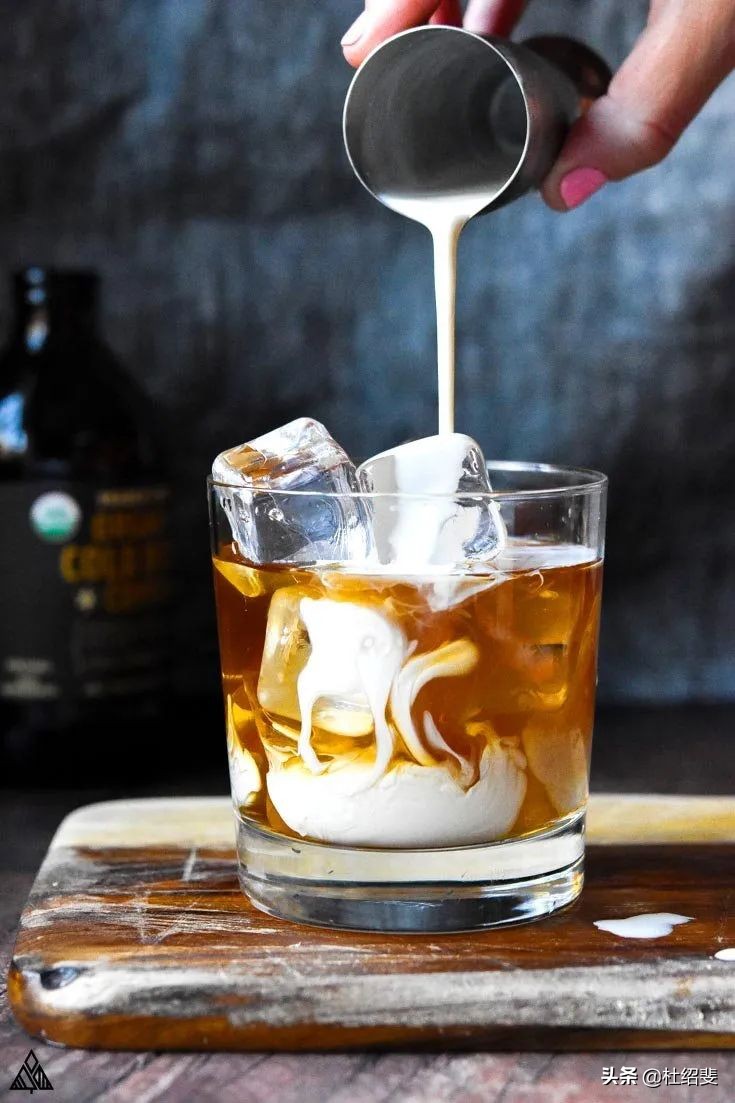 如何请陌生女孩喝一杯(内部交流).PDF