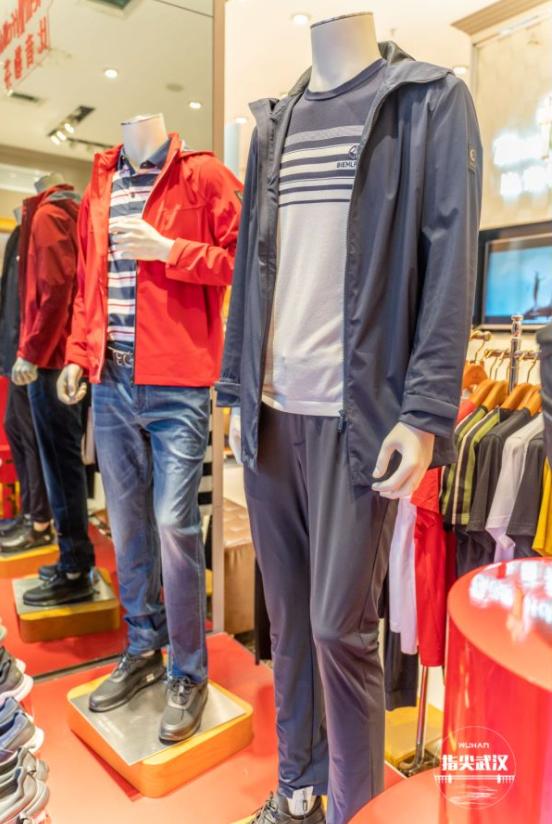 首创奥莱三件6折,首创奥莱满1000给优惠券