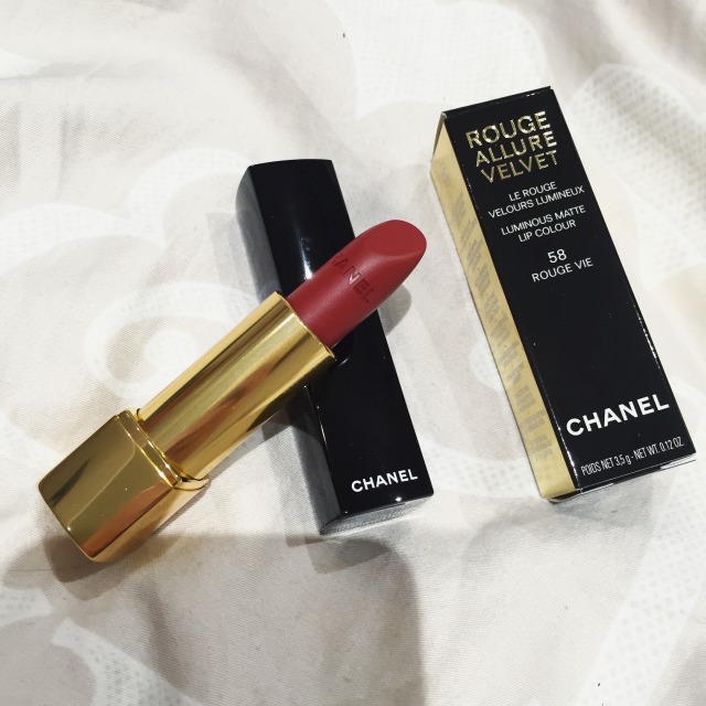 大姨妈虐我千百遍，我待姨妈红如初恋