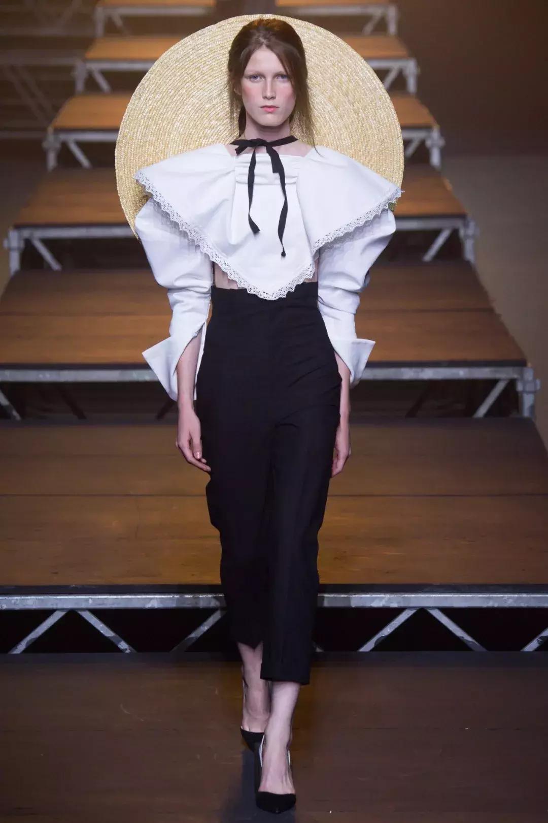 jacquemus沙漠秀,jacquemus2020秋冬秀场细节