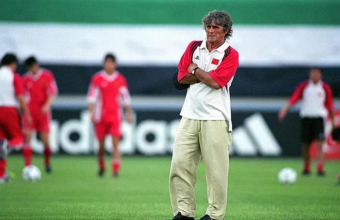 中国足球队历年外教队员名单,中国足球外教第一人