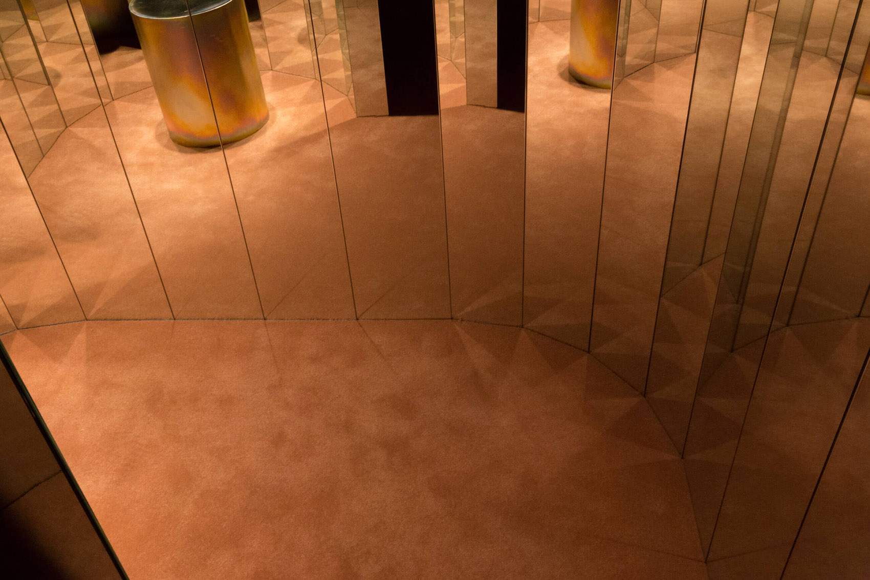 AnderssonBell旗舰店，首尔/CreativeStudioUnravel