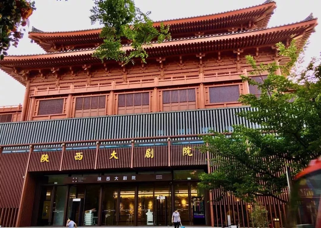 城南夜生活怎么样,城南夜晚生活视频