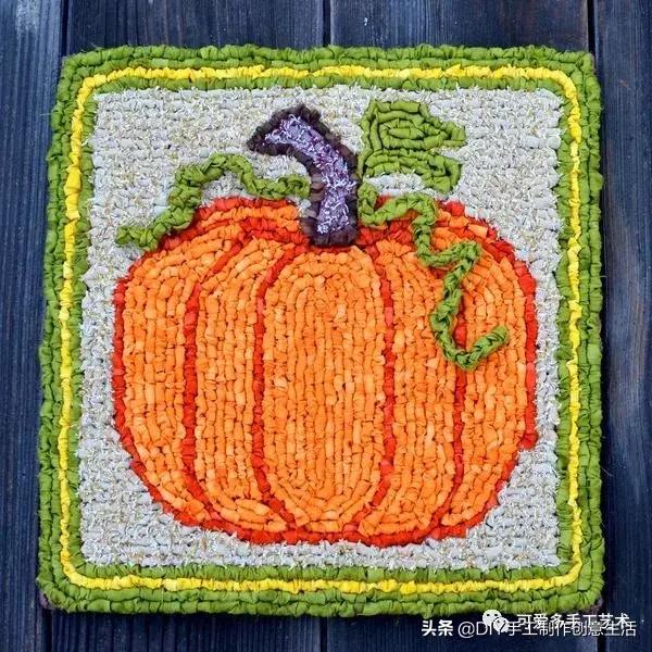 旧衣服别再扔掉了袖子缝成桶状,旧衣服怎么做布条