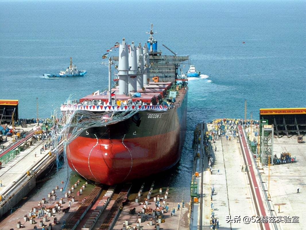 新造的大船怎么下水,刚造好的船是怎么下水的