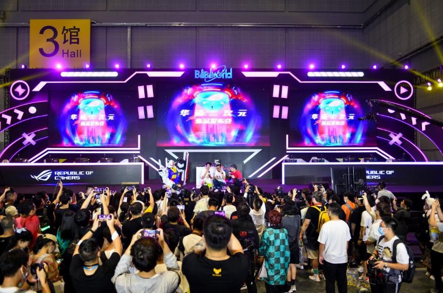 梦幻联动二次元狂欢ROG信仰星球空降BW2021