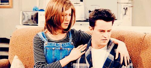 “结婚30年，我睡地上她睡床”，多少夫妻毁于各过各的