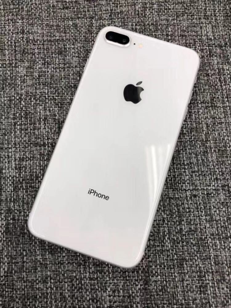 中国消费者很喜欢苹果,为什么国内人喜欢外国品牌