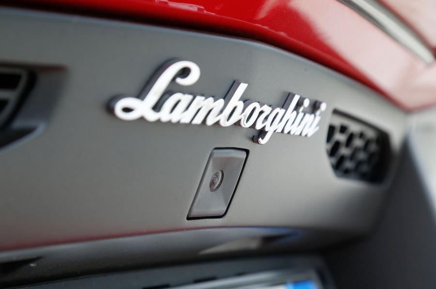 从十级车迷变成硬核对手！*博兰**等奢华品牌背后猜不到的神转折！