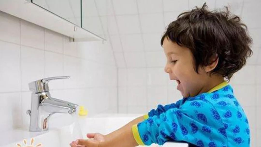 怎样才能让孩子养成讲卫生的习惯,孩子不讲个人卫生怎么办