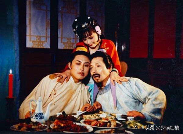 红楼梦里尤氏姐妹是一对*物尤**，为何贾琏对尤二姐情有独钟？