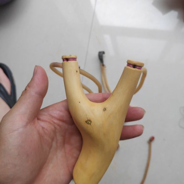 木头弹弓的皮筋怎么绑,木头弹弓如何绑皮筋
