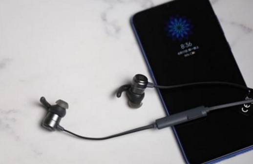 618平价蓝牙耳机十佳评测,挂脖运动蓝牙耳机和普通蓝牙耳机