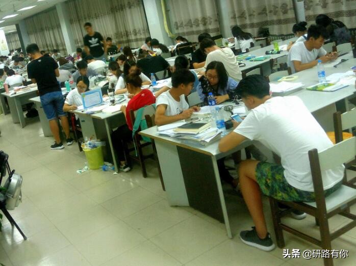 研究生找工作看第一学历吗,找工作不看研究生博士看第一学历