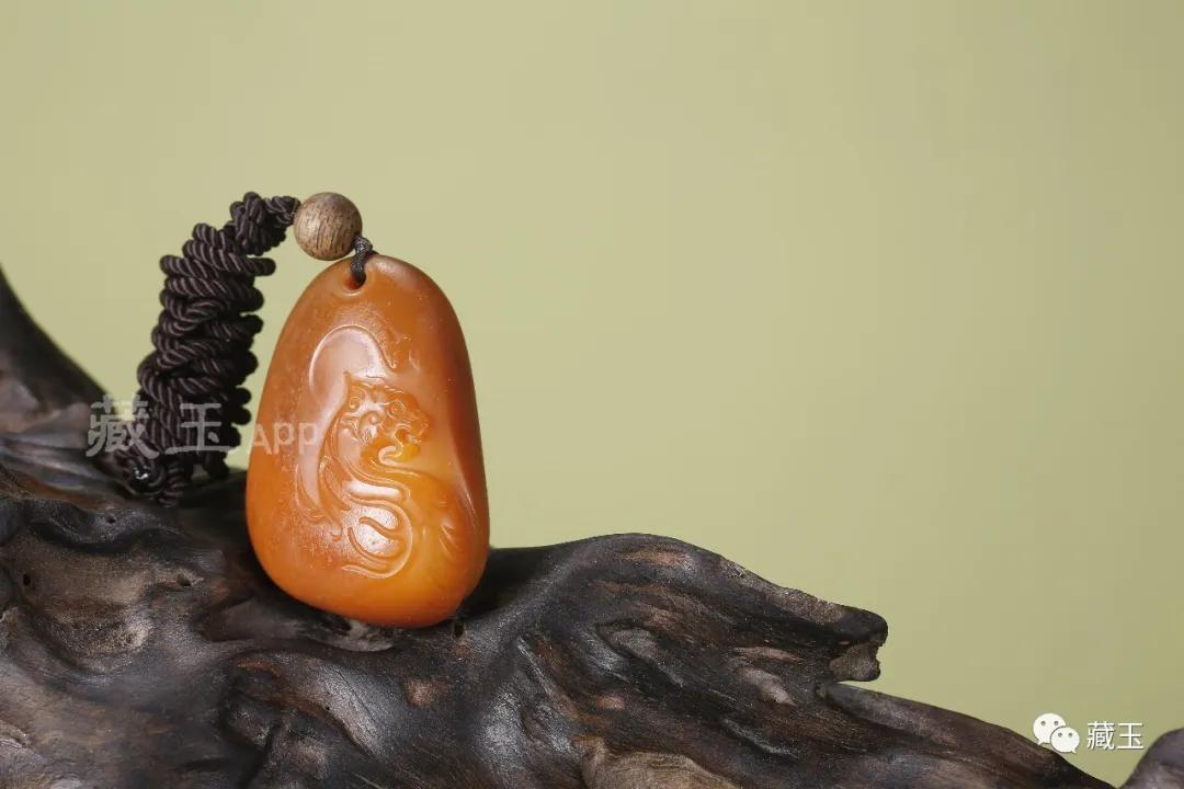 栗子黄玉和鸡油黄有什么区别,和田玉沁料