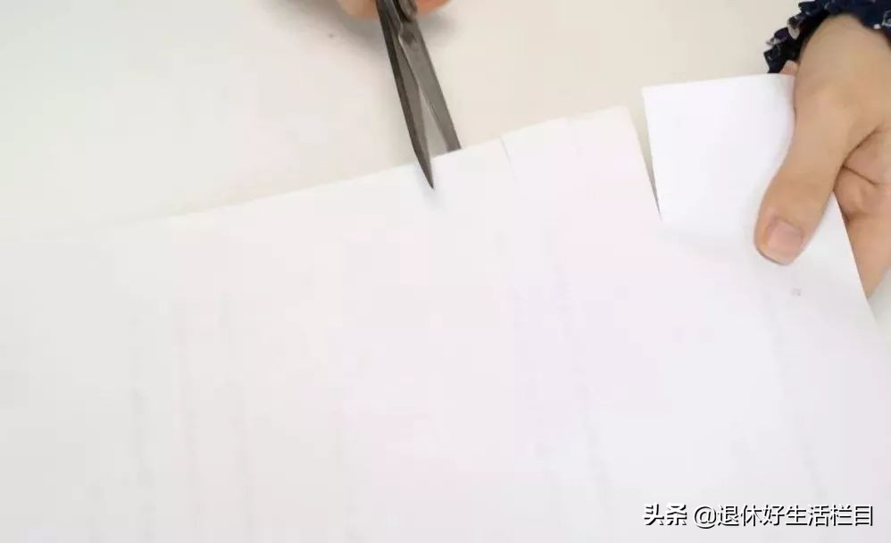 剪刀钝了怎么办简单又方便,剪刀变钝了怎么让它恢复