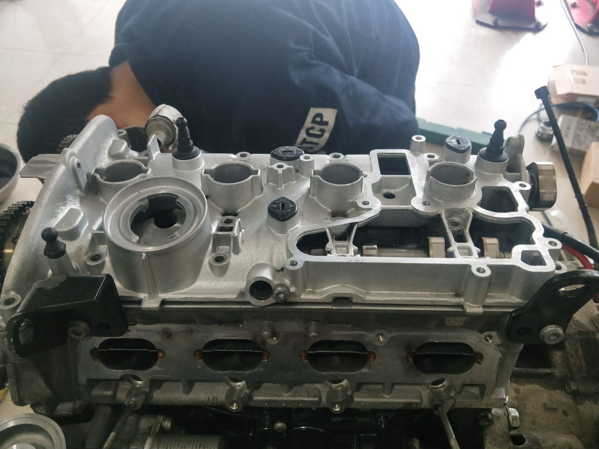 2010款大众途观发动机大修,2010年大众途观大修自己开值不