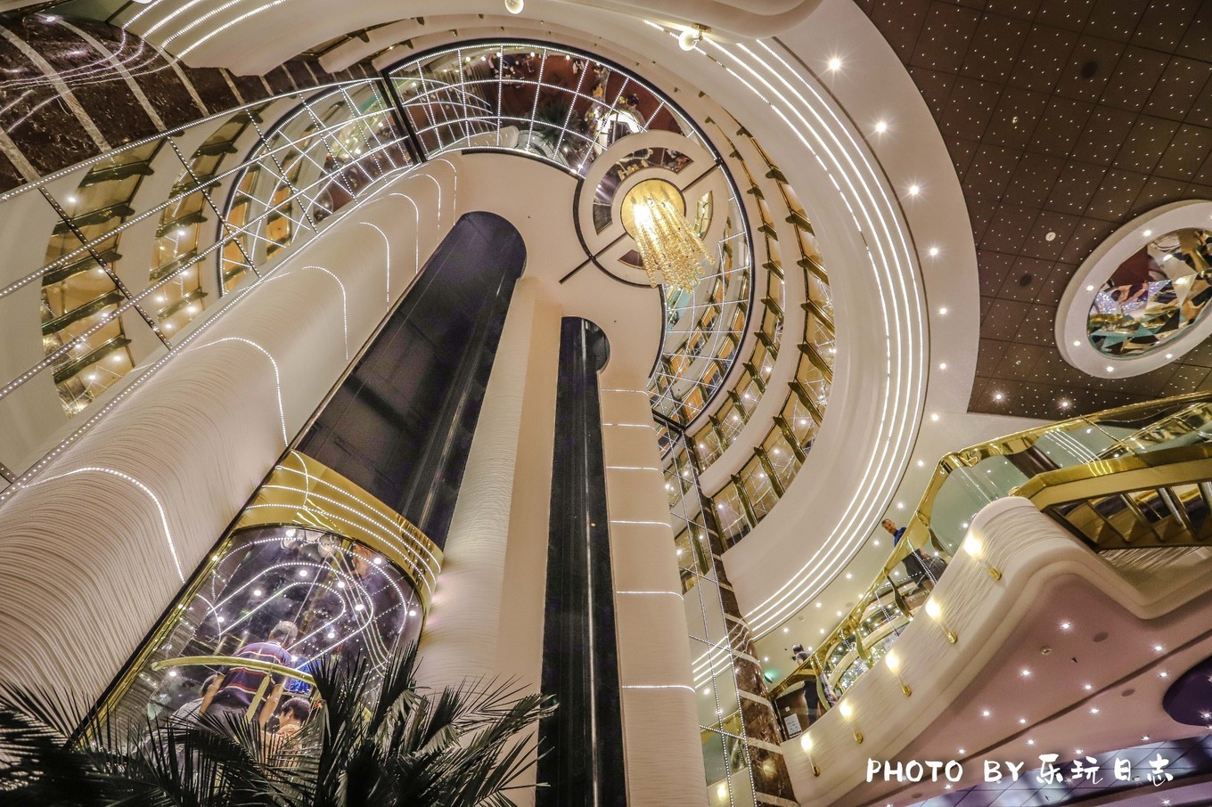 换个出行方式,高档豪华邮轮旅游攻略