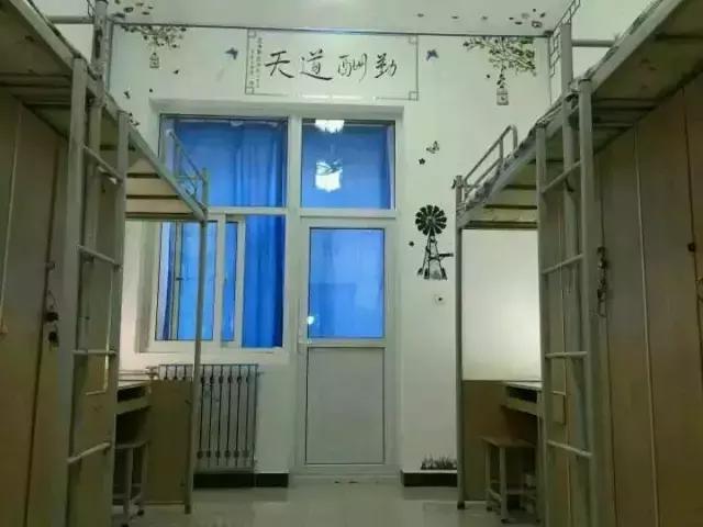 西安商贸科技技术学校宿舍,西安高新职业技术学院宿舍