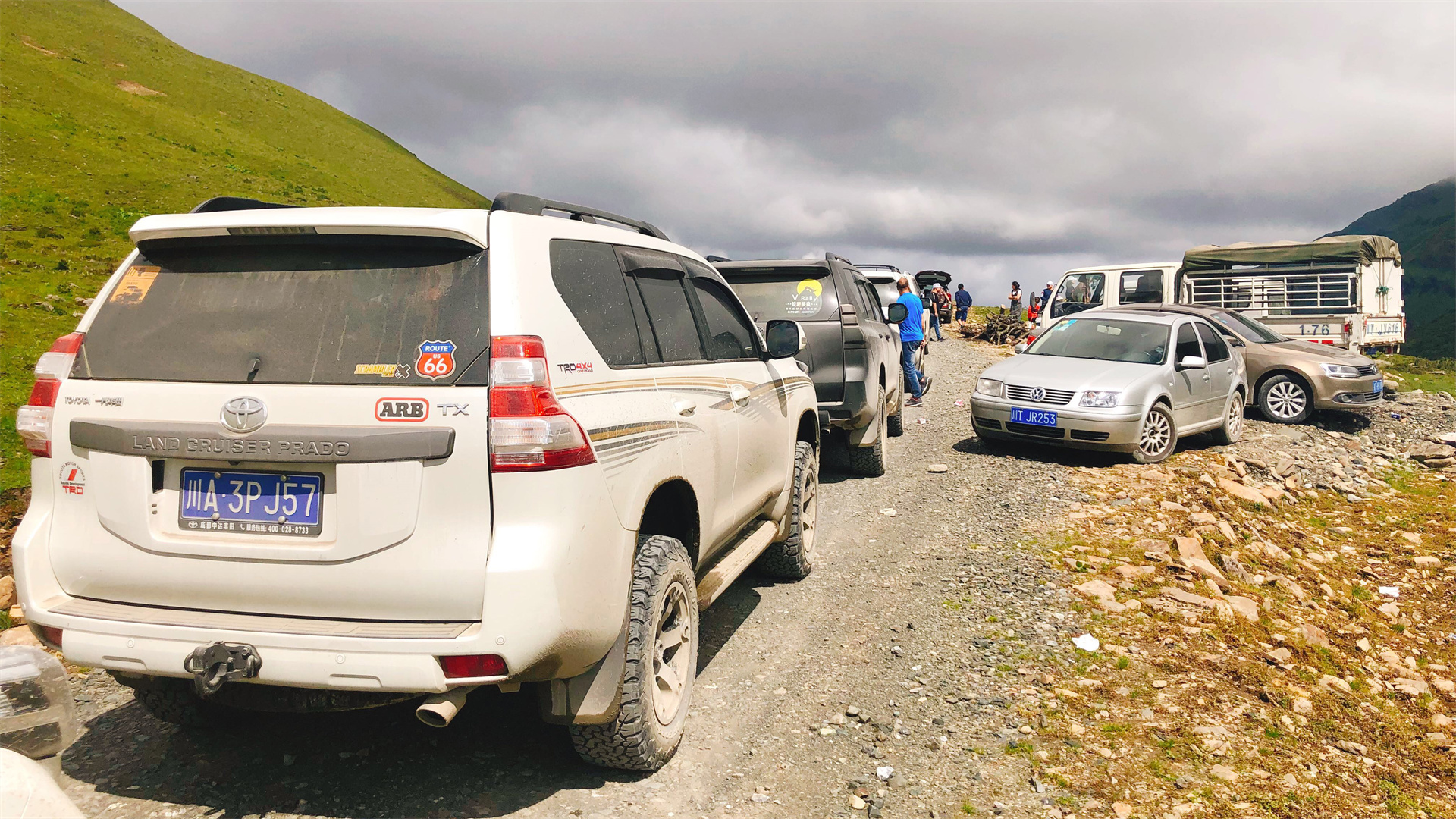 丰田普拉多2022价格,17年的丰田普拉多价位