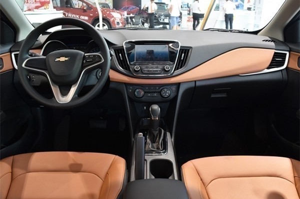 “中国特供”们今年如何?1系倒数,最后一名简直活该!