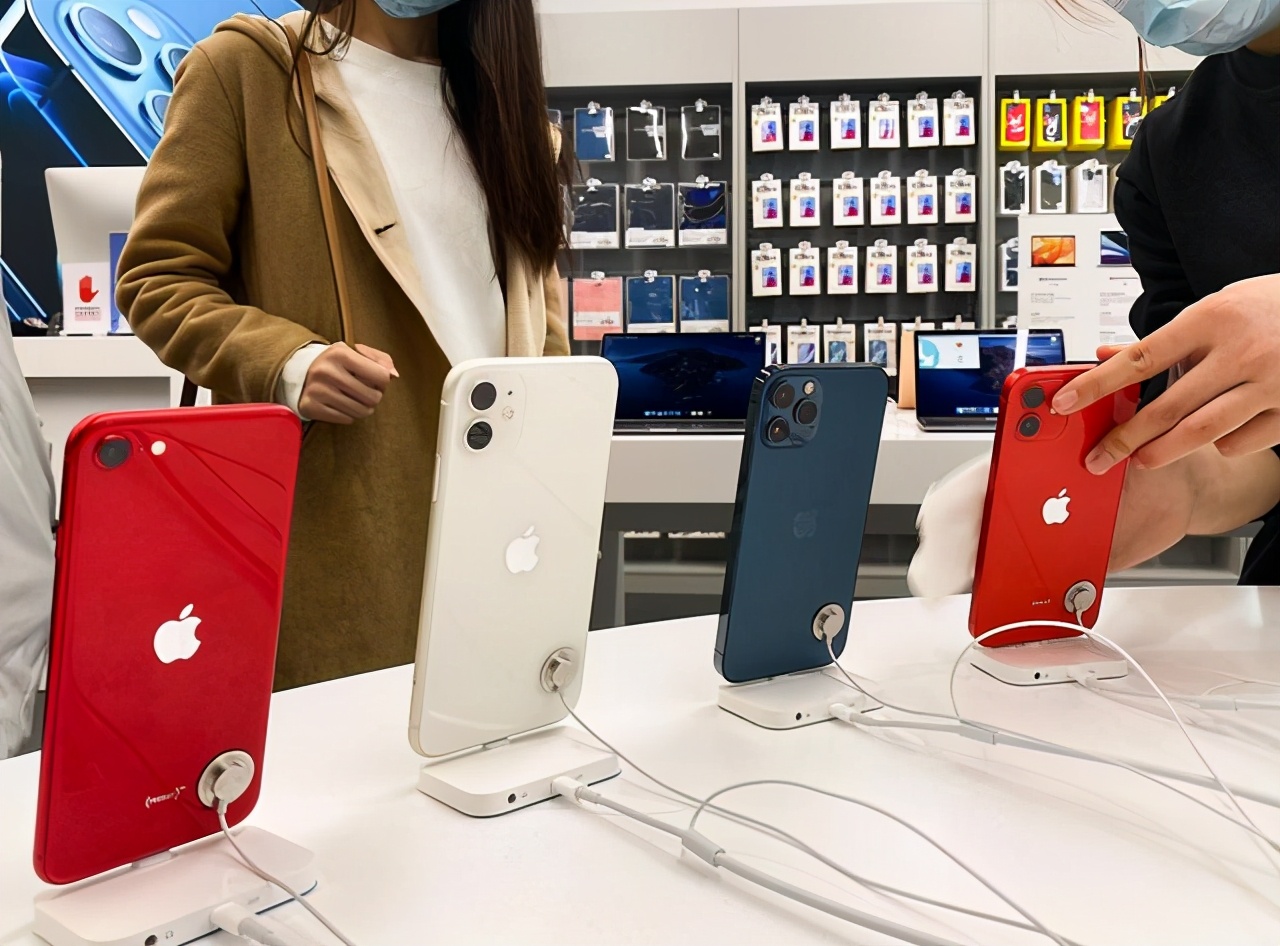 苹果手机网购和实体店有什么区别,网上买手机和现实中买手机哪个好