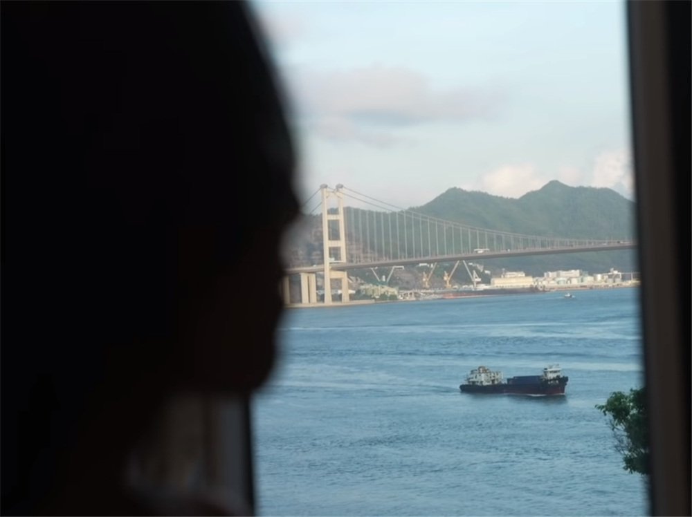 女孩在香港的4平方蜗居生活,香港330平别墅独居