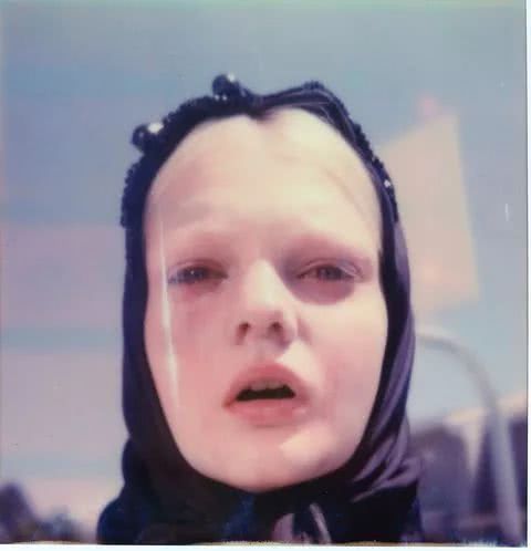 如果你曾被调侃长得像外星人，恭喜你，进军时尚圈的机会来了！