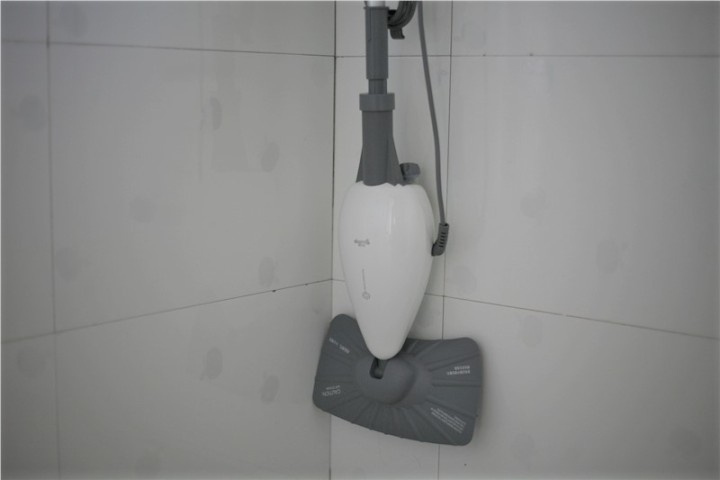 旧地板怎样擦让它焕然一新,高端户外塑木地板焕然一新