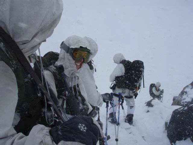 互文这种修辞手法有什么好处,互文是一种怎样的修辞手法