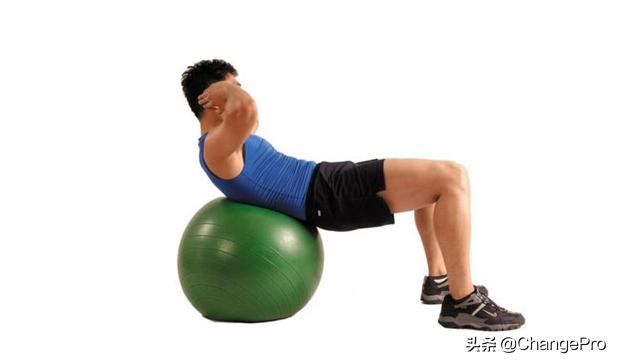 如何锻炼腹部肌肉线条更明显,掌握哪些知识能让人变得更聪明