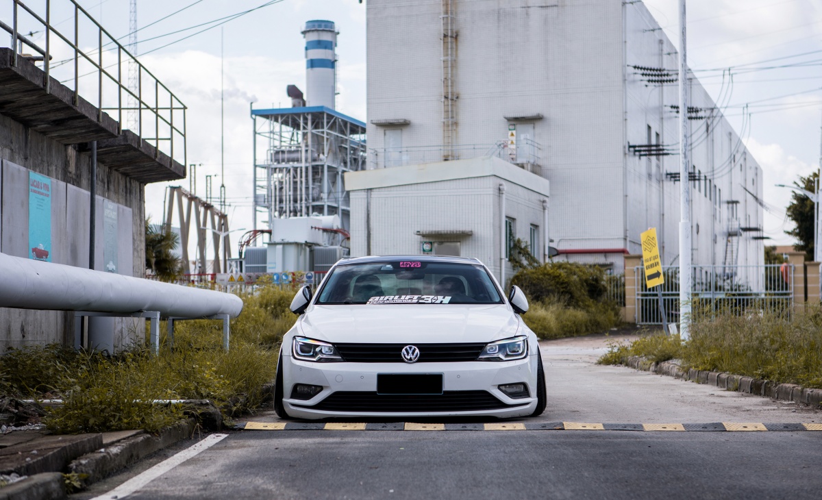 大众凌渡不仅可以很辣，改装后还可以变得又白又胖