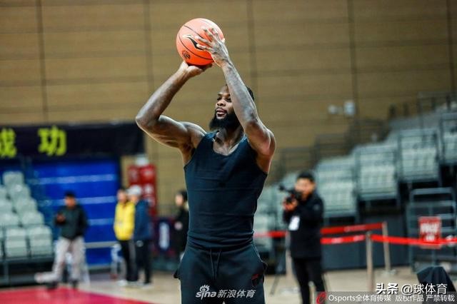 44号会助广厦战胜辽宁？李春江太了解辽篮，郭导的奇兵或只有1人