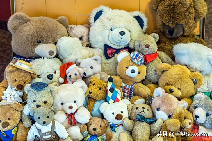 每个人的童年都有个泰迪熊,每个人心里都藏着一颗童心