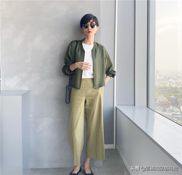 矮个子冬季穿什么款的平底鞋显高,秋冬款搭配平底鞋显得腿长又休闲