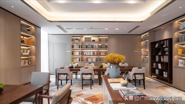 这家养老院一床难求,这家养老院