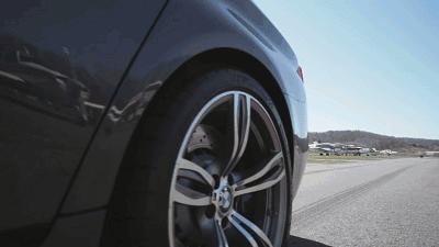 宝马x330i弹射起步,宝马汽车弹射起步技术