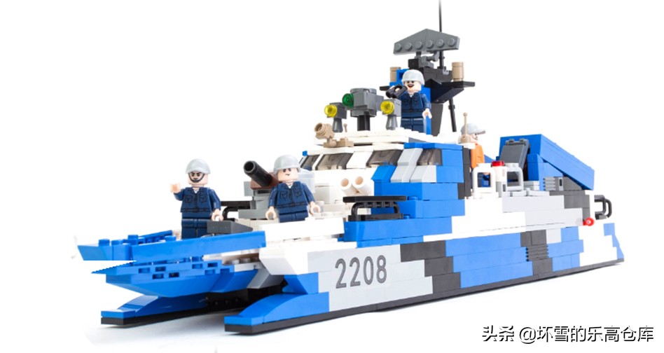用最少的乐高积木拼一艘军舰,中国积木军舰moc拼装视频