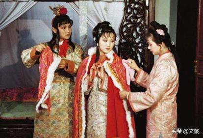 冬天不想穿羽绒服穿什么可以保暖,古代的女子穿冬天的衣服