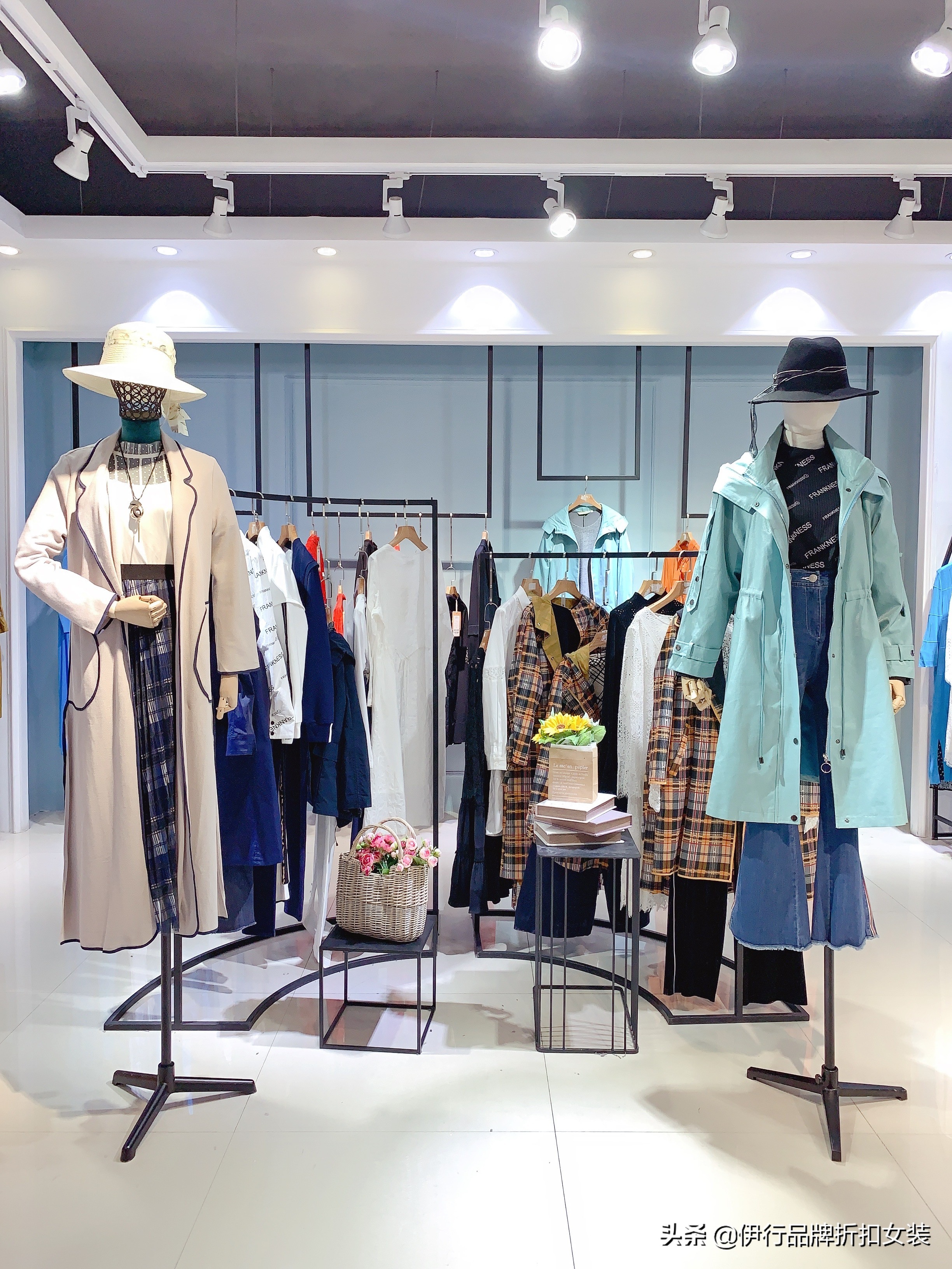 怎么在广州化妆品批发市场拿货,广州金马服装批发市场拿货攻略