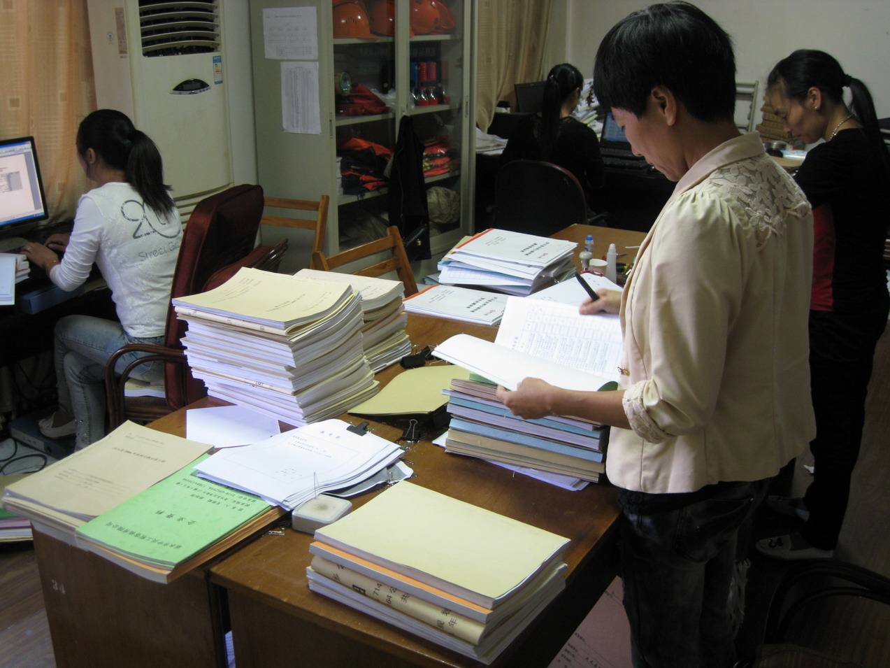 四个最轻松的公务员,四种公务员最值得考