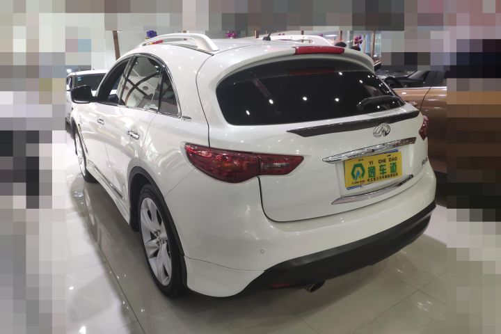 英菲尼迪fx35最容易哪里进水,英菲尼迪fx35天窗漏水底板全是水